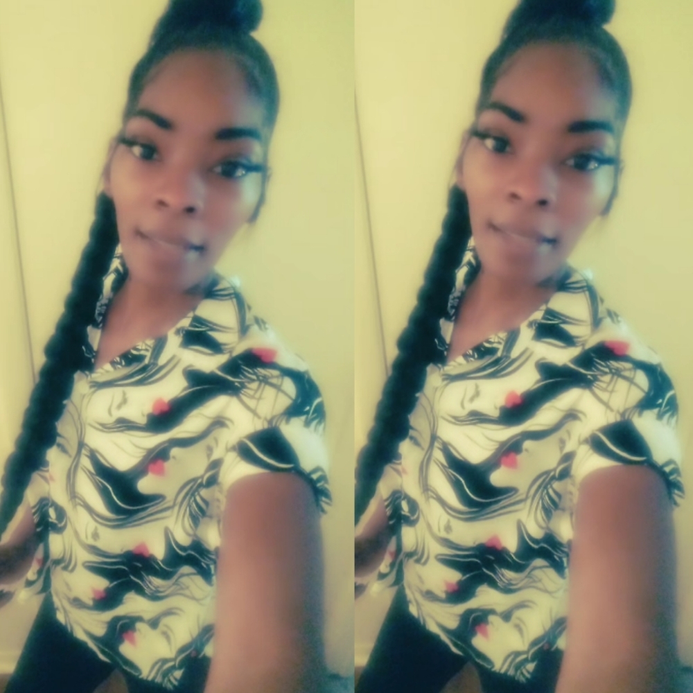 Meet your Posher, Latasha